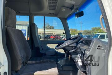 Toyota 2020   Coaster Bus