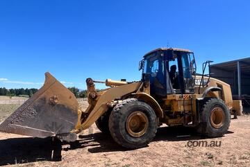 CAT 962H Wheel Loader w/ high lift bucket