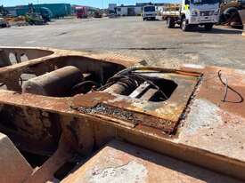 2014 BTE Tri Semi Chassis - picture1' - Click to enlarge