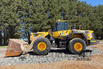 Komatsu 2017   Wa480-6