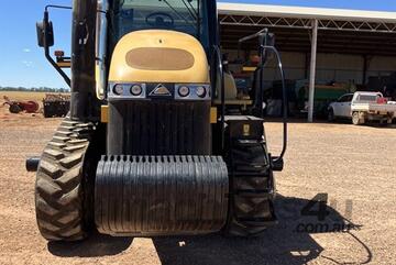 2015 Challanger MT765D Tractor