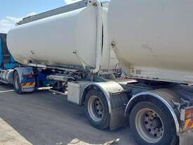 Tieman Tandem Axle - picture2' - Click to enlarge