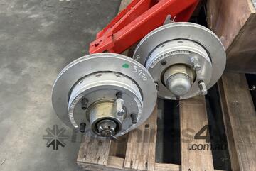 UNRESERVED - Pallet of various workshop parts