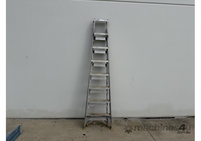 2.4M Baily Ladder