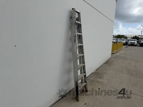 2.4M Baily Ladder