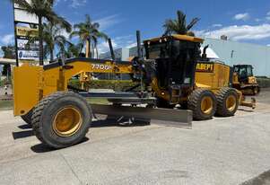 John Deere 2013   770GP