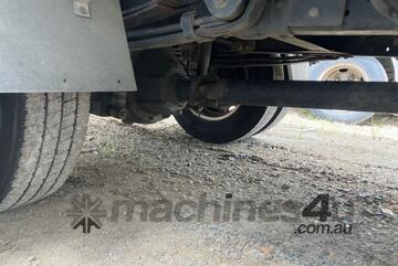 2020 Hino 300 series Table Top