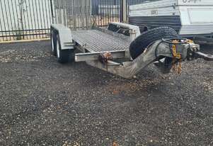 2013 Premier Trailers Tandem Plant Trailer