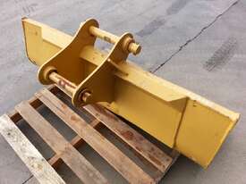 1600mm Batter Bucket with Drainage Holes - picture1' - Click to enlarge