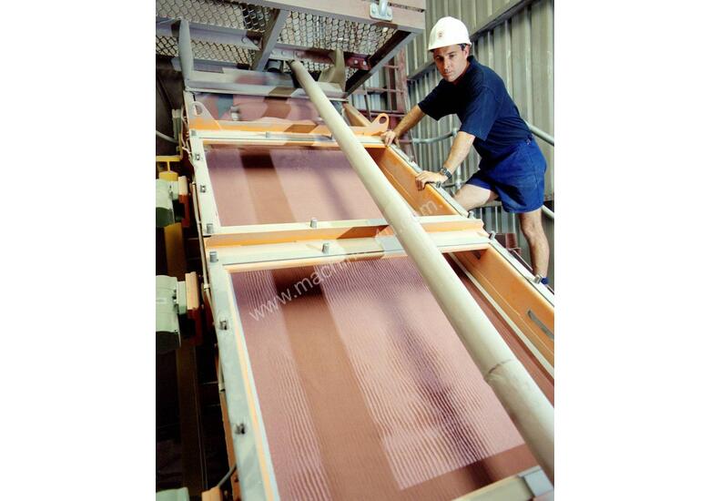 caption GMA WATERJET GARNET (100% Australian)