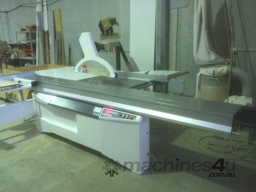 Paoloni 3 axis Panel Saw