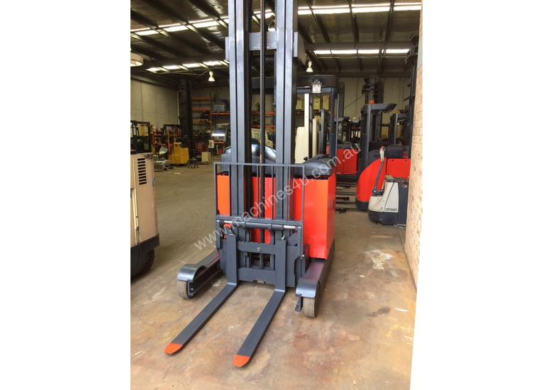 National Forklifts - Linde Late Model R16HD 9.1m