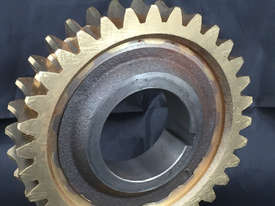Worm Gear for Cascade Paper Roll Clamp - picture0' - Click to enlarge