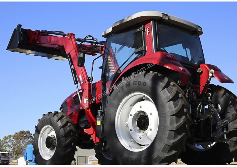 caption Alfa CM135 Tractor CAB-FEL-4in1