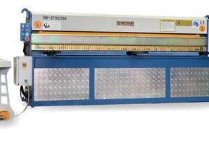 2500mm x 4mm Hydraulic Metalworking Guillotine With Material Blade Gap Setting & More