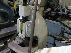 Fly press/Screw press - picture0' - Click to enlarge