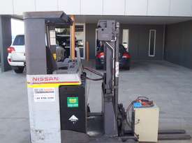 Nissan Reach Truck - Great price! - picture1' - Click to enlarge