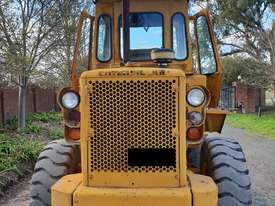 1972 CAT 920 Wheel Loader - picture2' - Click to enlarge