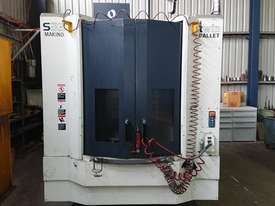 Makino S33 Vertical Machining Centre - picture0' - Click to enlarge