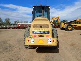 Caterpillar CS56 Smooth Drum Roller - picture1' - Click to enlarge