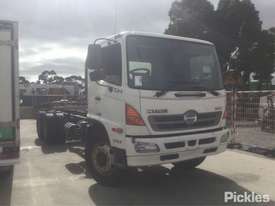 2008 Hino 500 1727 GH - picture0' - Click to enlarge