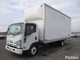 2013 Isuzu NQR 450 Long - picture2' - Click to enlarge