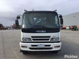 2007 Isuzu FTR900 Long - picture1' - Click to enlarge