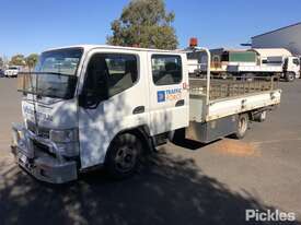 2012 Mitsubishi Canter L7/800 - picture2' - Click to enlarge