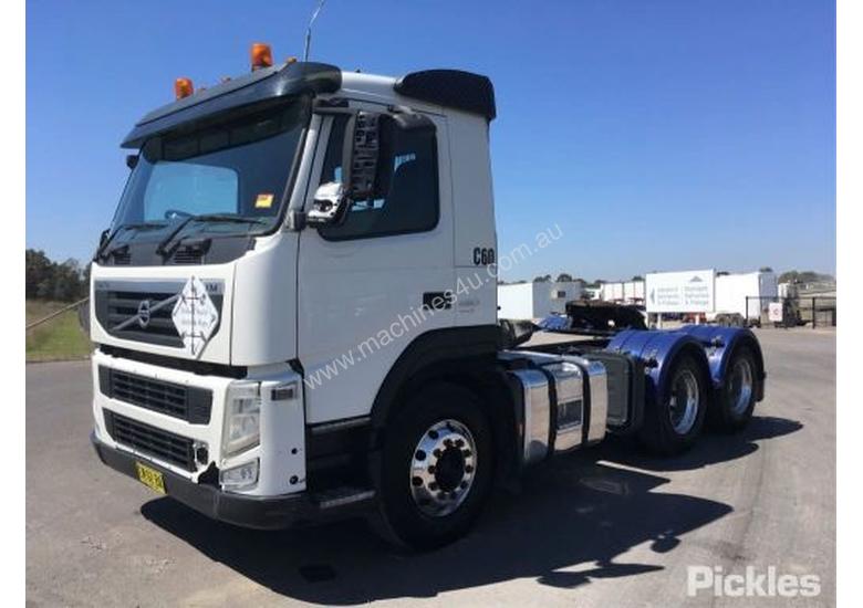 caption 2013 Volvo Fm