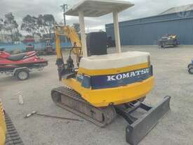 Komatsu PC30 - picture1' - Click to enlarge