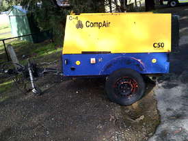 C-50 175cfm compair , 3cyl deutz , 200hrs , skid  - picture0' - Click to enlarge