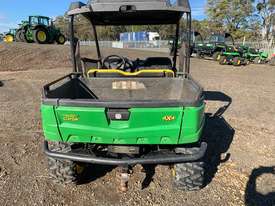 John Deere XUV 560 Gator Utility Vehicle - picture1' - Click to enlarge