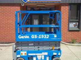USED / REFURBISHED 2008 GENIE GS1932 ELECTRIC SCISSOR LIFT - picture0' - Click to enlarge