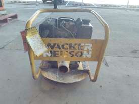 Wacker Neuson Yellow - picture1' - Click to enlarge