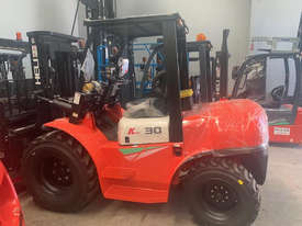 Ex-Demo 3.0ton All Terrain Forklift - picture0' - Click to enlarge