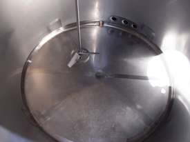 Stainless Steel Mixing Tank (Vertical), Capacity: 2,500Lt - picture2' - Click to enlarge