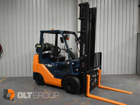 Used Toyota 3 Tonne Forklift 8 Series Compact Model Fork Positioner 2445 Low  Hours - picture2' - Click to enlarge
