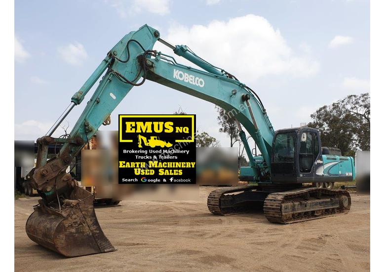 caption Kobelco 30 Tonne Excavator