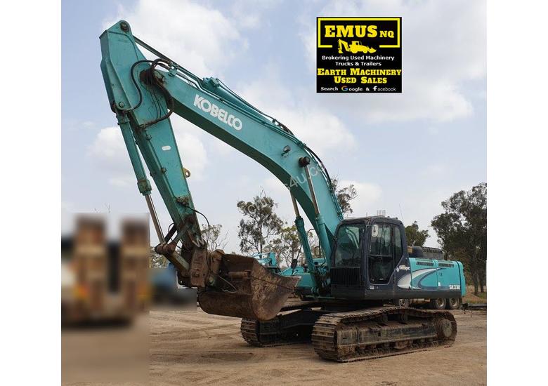caption Kobelco 30 Tonne Excavator