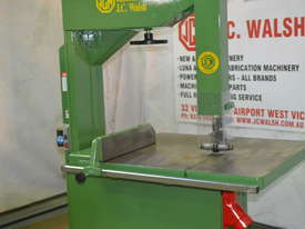 Heavy duty 800mm Bandsaw - picture2' - Click to enlarge