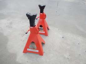 LOT # 0007 -- Unused 12 Ton Jack Stands - picture0' - Click to enlarge