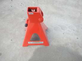 LOT # 0007 -- Unused 12 Ton Jack Stands - picture2' - Click to enlarge