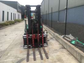 3.5T LPG Counterbalance Forklift  - picture1' - Click to enlarge