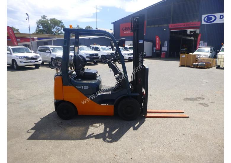 caption 2009 Toyota 32-8FG15 1.5 Tonne LPG/Petrol Forklift (GA1292)