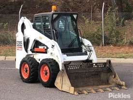 2010 Bobcat S205 - picture0' - Click to enlarge