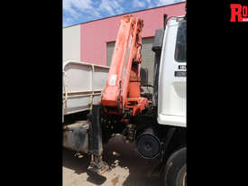 Isuzu 1994 Hiab Truck - picture2' - Click to enlarge