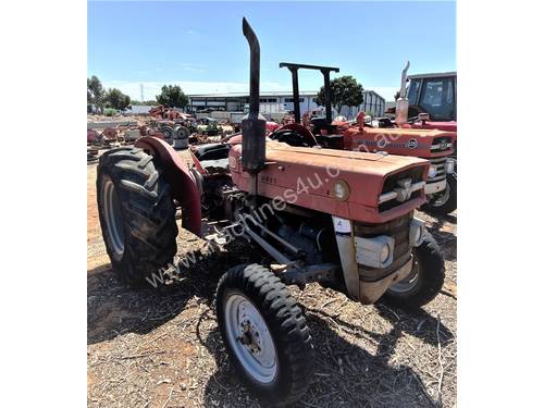 Massey Ferguson 135 4 x 2 Tractor, 2912 Hrs