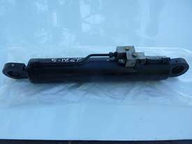 Heavy Industrial Double Acting Hydraulic Ram 125 mm OD x 510 mm Stroke - picture0' - Click to enlarge