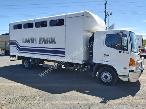 Hino FH - 500 Series Stock/Cattle crate Truck