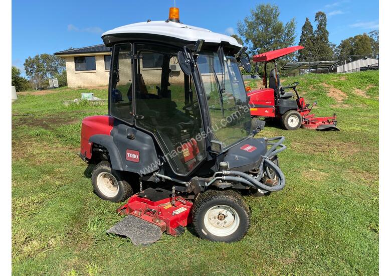 caption TORO 360 4WD 4WS Commercial DIESEL MOWER